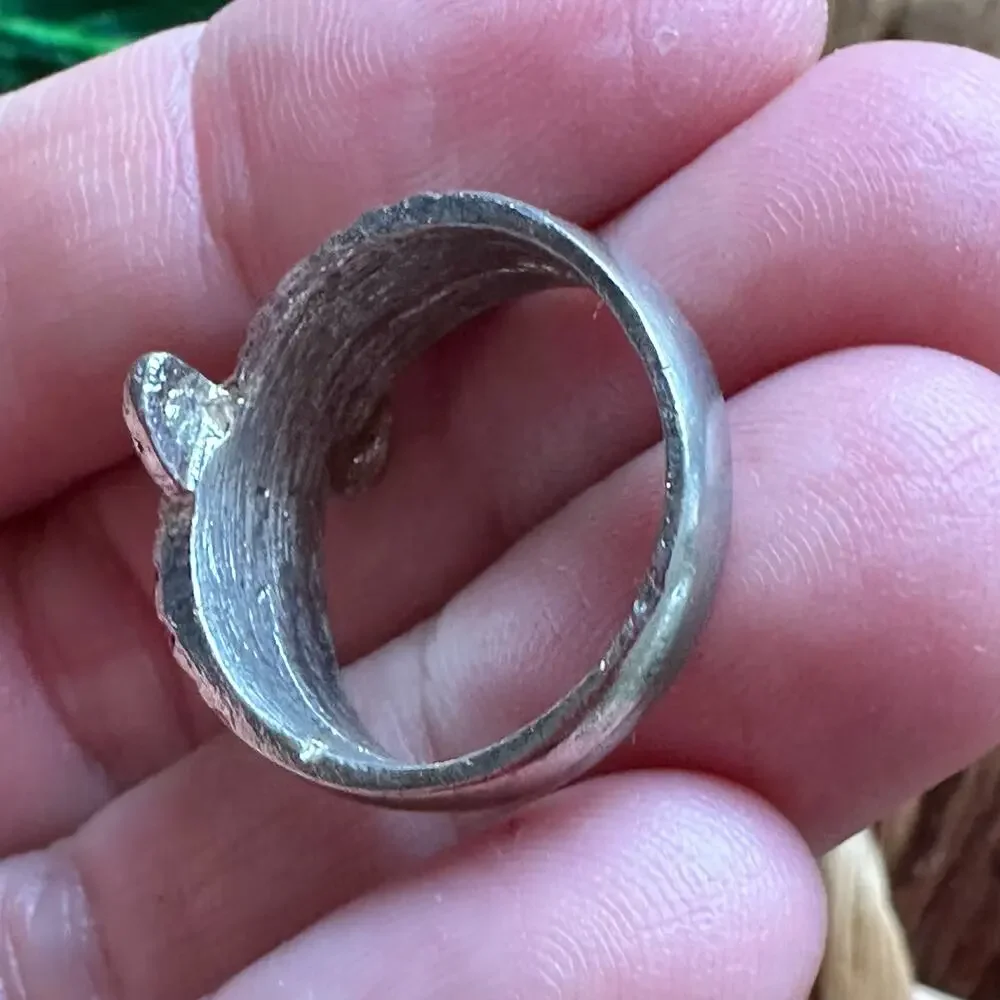 BOGO FREE vintage Silver intertwine snake ring